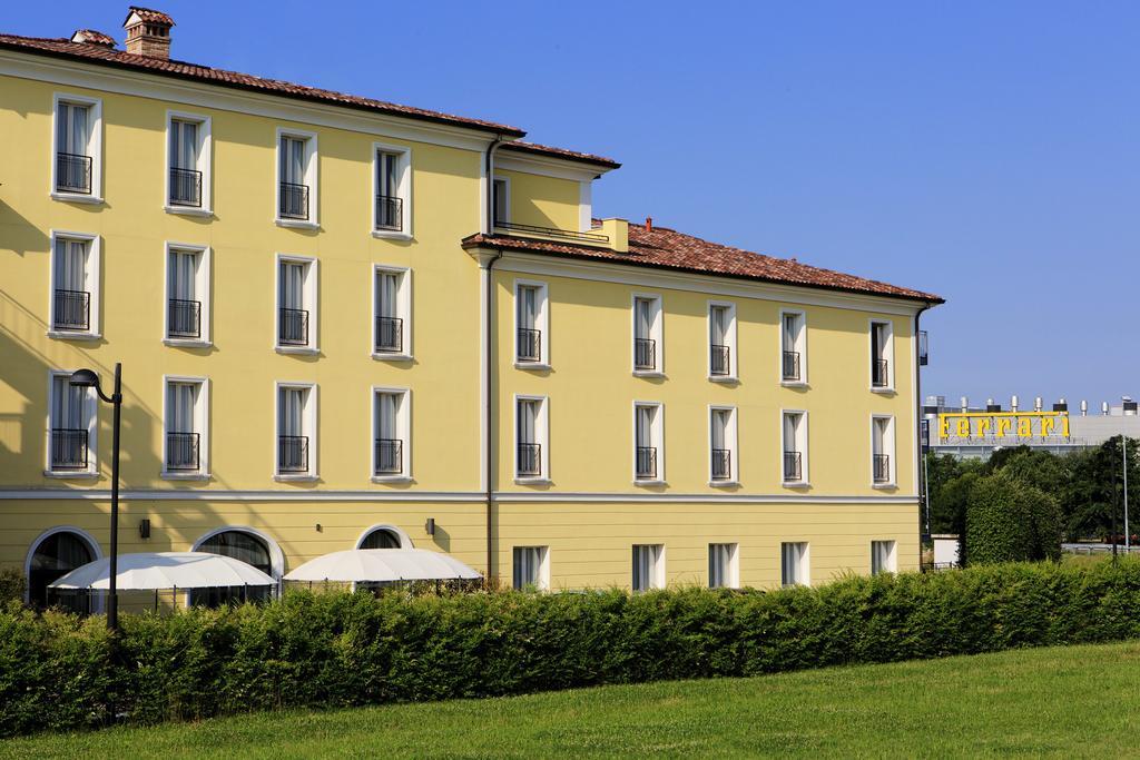 Maranello Palace Exterior photo